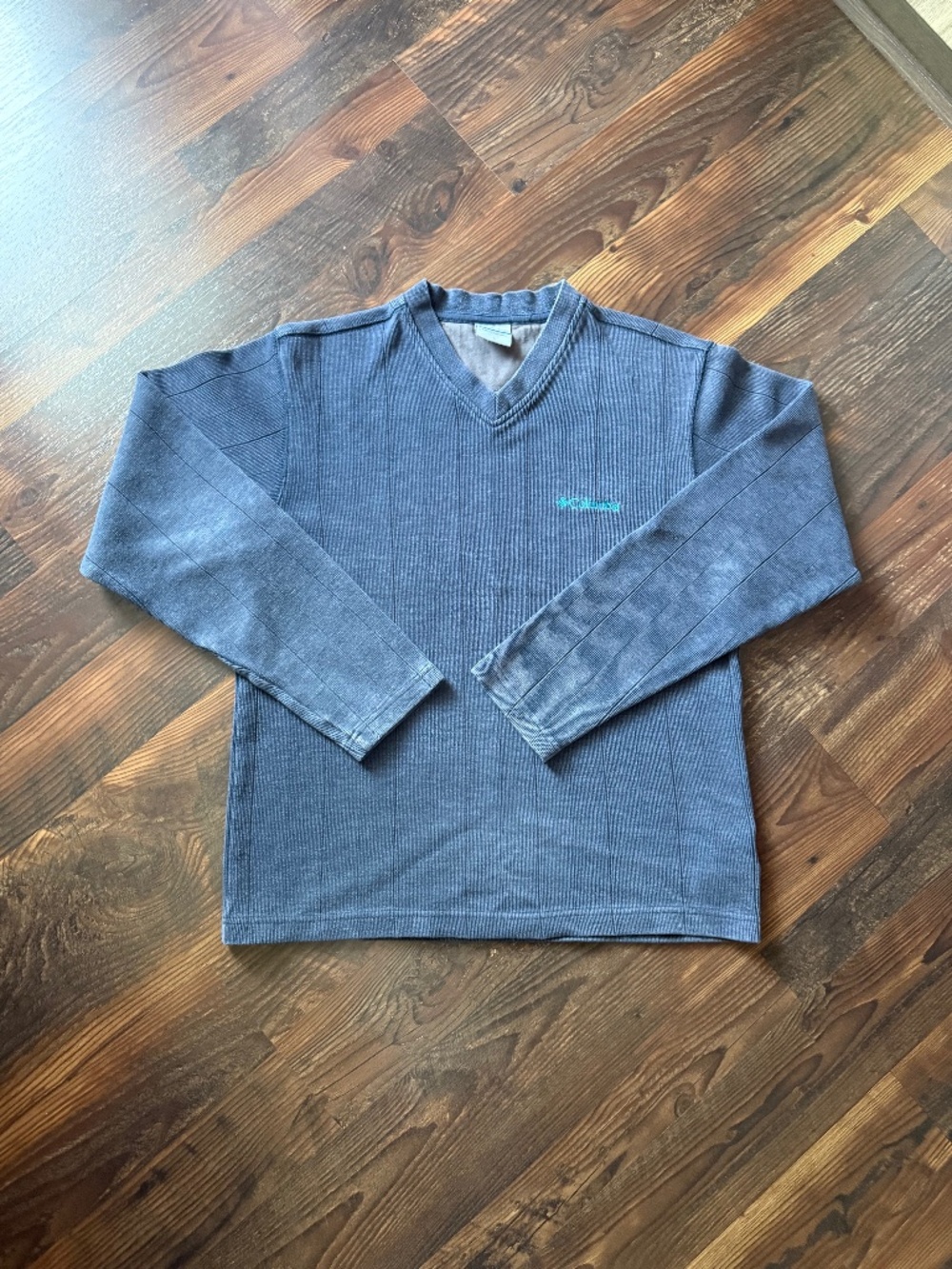 Columbia - V-neck - Ribbed Sweatshirt